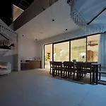 Seaside By Brown *