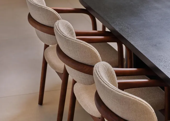 Seaside By Brown Vila *