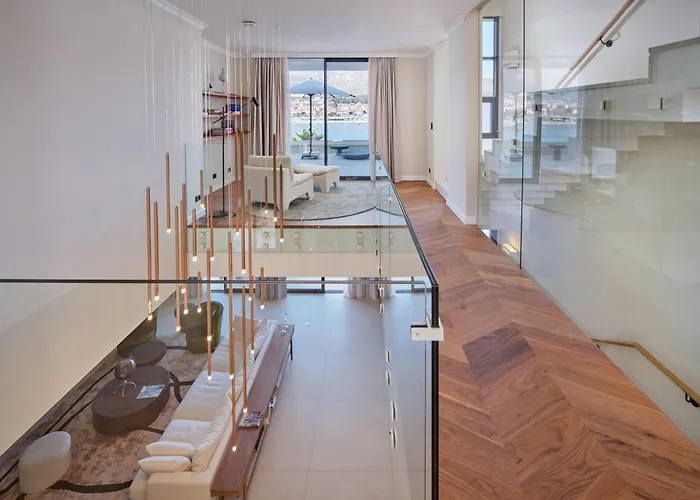 Villa Seaside By Brown *