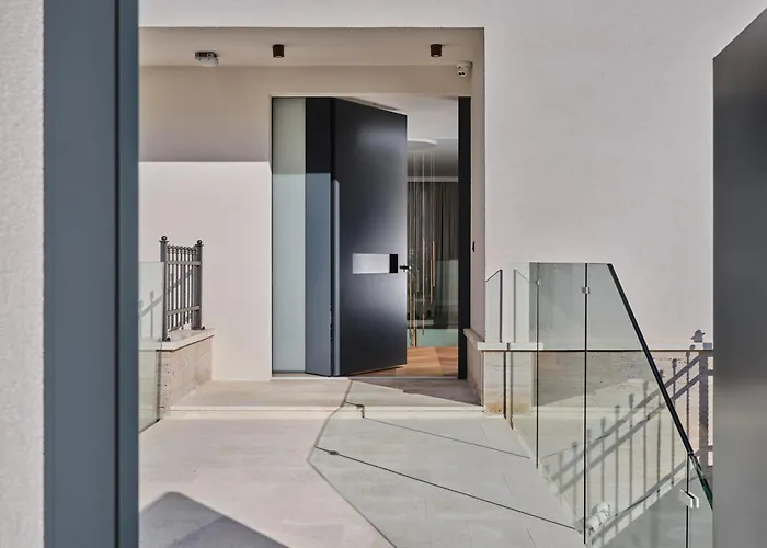 Vila Seaside By Brown Trogir