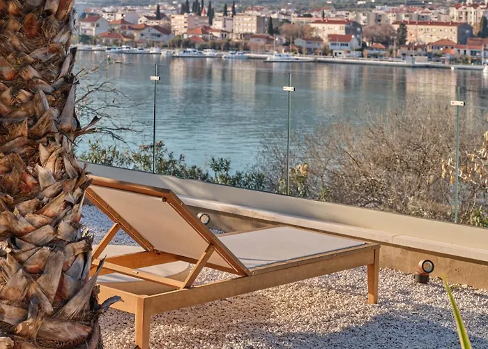 Seaside By Brown Trogir