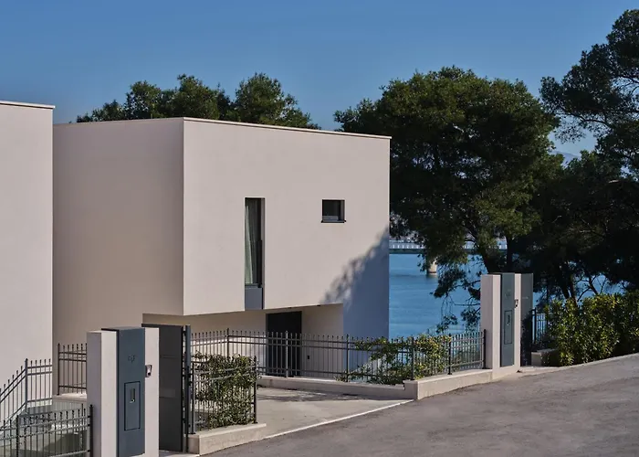 Seaside By Brown Trogir