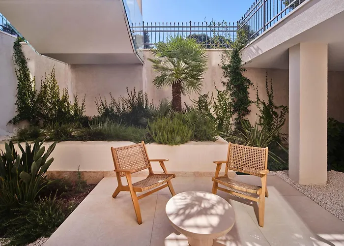 Seaside By Brown Vila