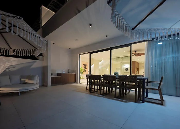 Seaside By Brown *