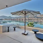 فيلة Seaside By Brown *