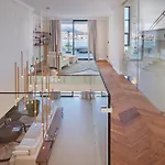 فيلة Seaside By Brown *