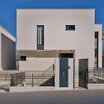 Seaside By Brown *