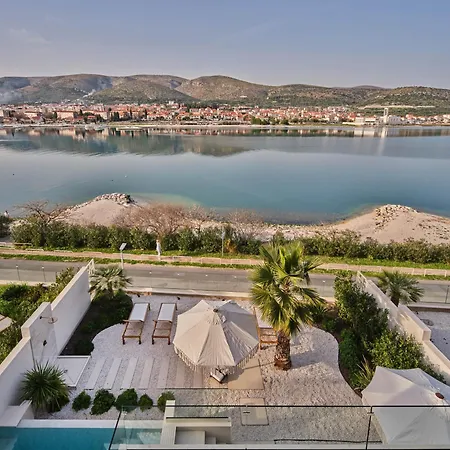 Villa Seaside By Brown Trogir
