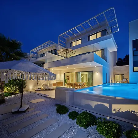 Seaside By Brown * Trogir