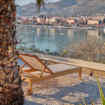Seaside By Brown Trogir